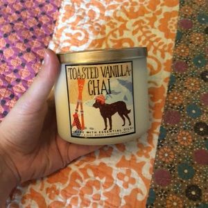 Bath & Body Works Toasted Vanilla Chai candle